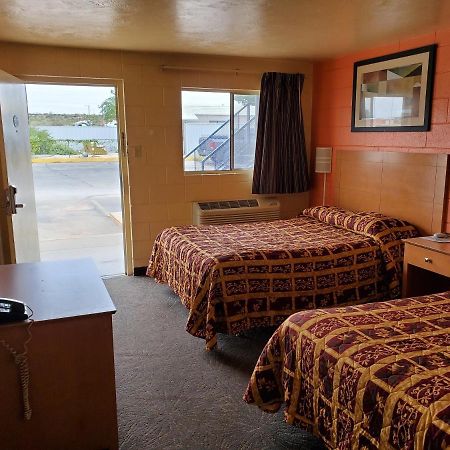 Parkview Motel Carlsbad Extérieur photo