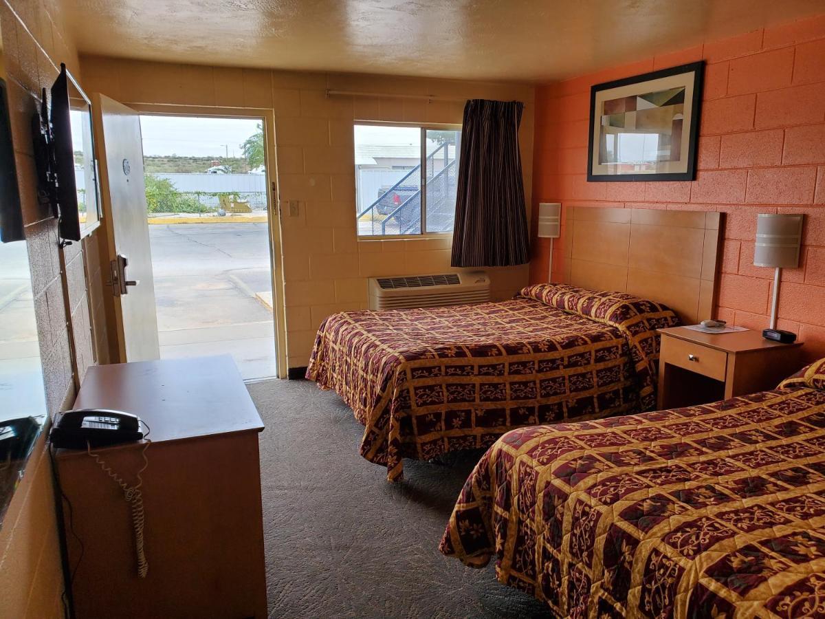 Parkview Motel Carlsbad Extérieur photo